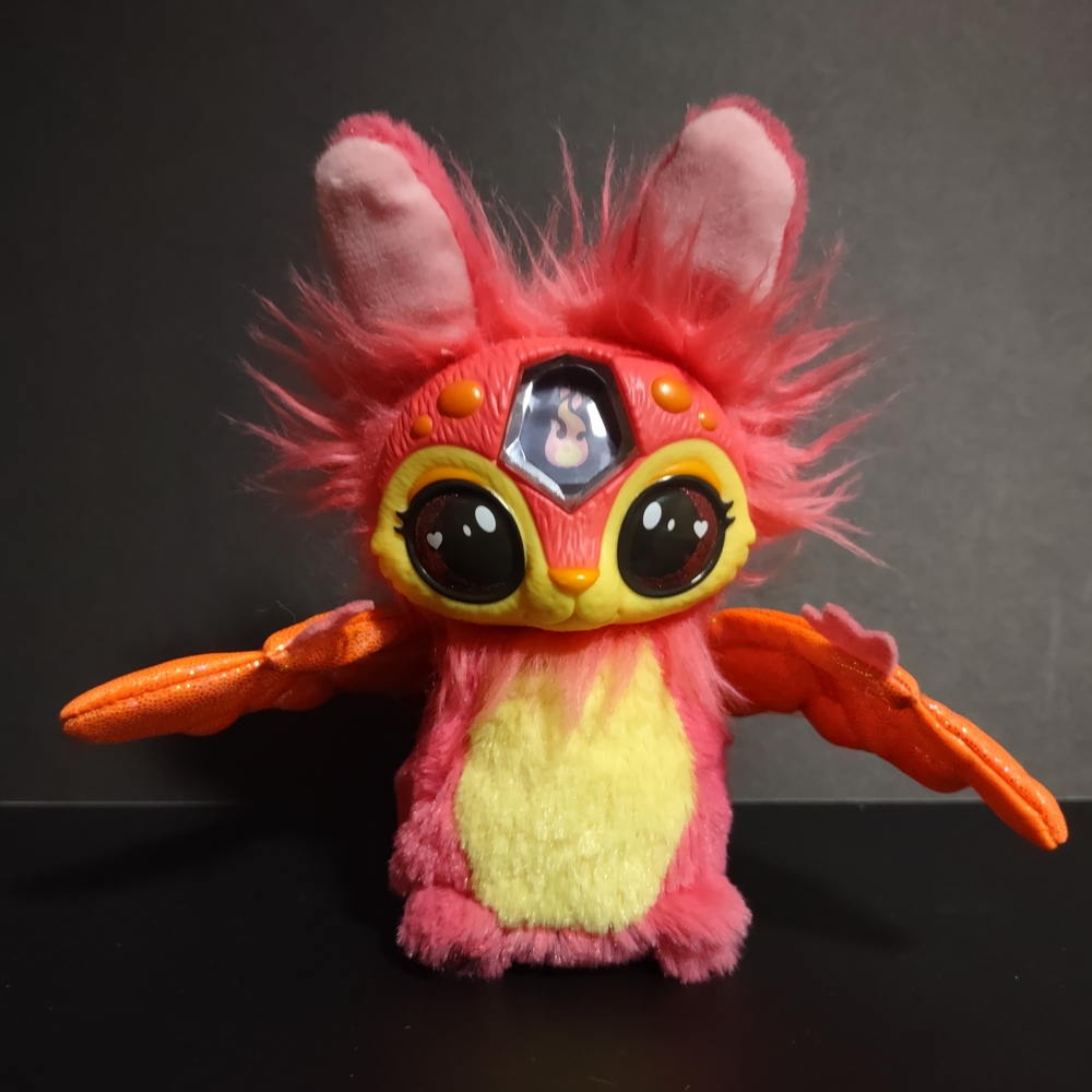 MAGIC MIXIES Magical Pink Fire Mixie 2022